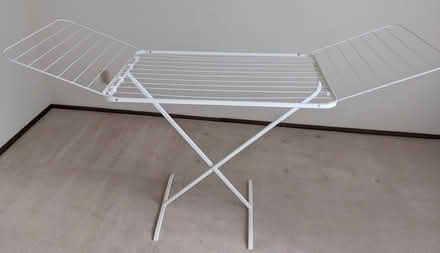 Photo of free Clothing rack (Near downtown Sunnyvale) #1