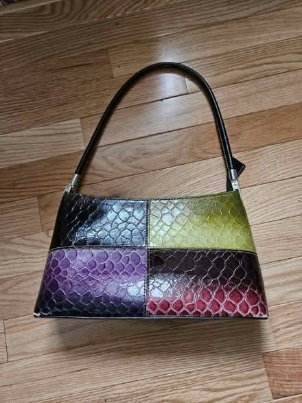 Photo of free Purses (Off S. Tyler Road, St Charles) #2