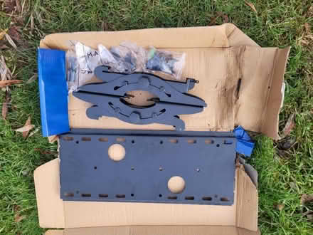 Photo of free TV wall mount (Sacombe SG12) #2