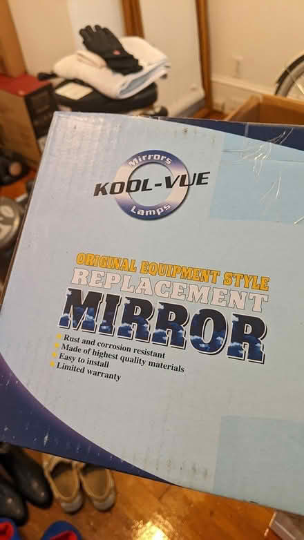 Photo of free 5W30 oil, VW car mats and More (02148) #2