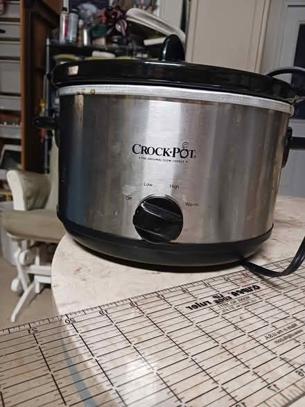 Photo of free Crockpot (Pensacola) #1