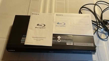 Photo of free Blu-ray Disc/dvd player (Brooklawn) #2