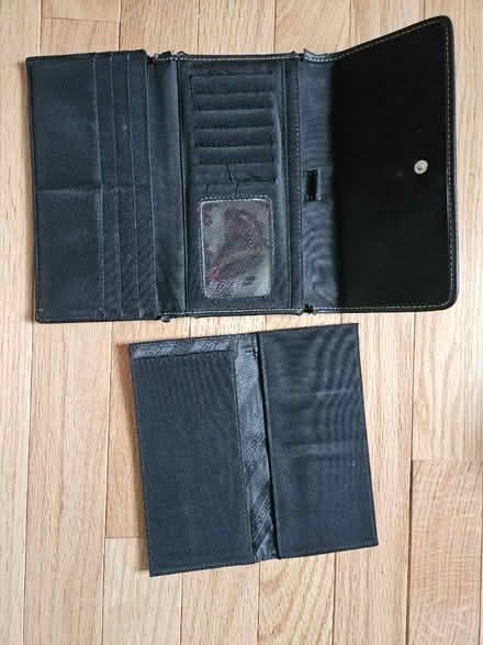Photo of free Wallet (Off S. Tyler Road, St Charles) #2