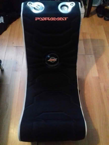 Photo of free Gaming chair (Netherley L27) #2