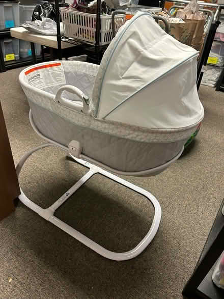 Photo of free Baby bassinet (Eubank/Montgomery) #1