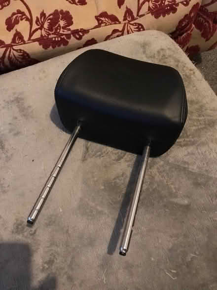 Photo of free Car headrests (Anchorsholme FY5) #1