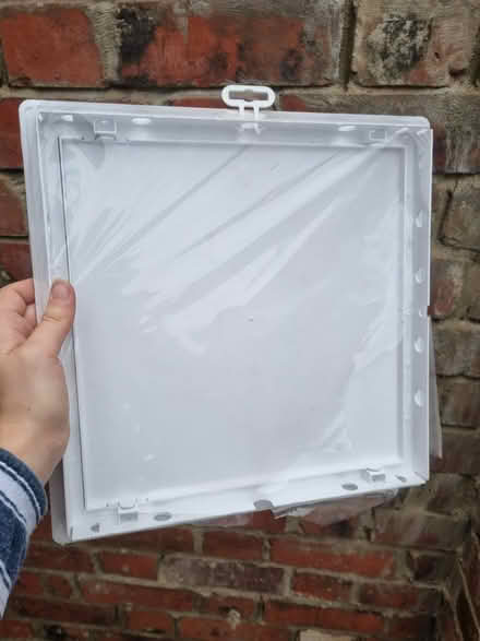 Photo of free 30cm square hatch (Leytonstone E11) #1