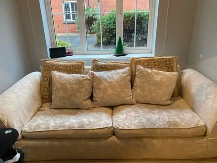 Photo of free 2 sofa’s (Leistershire, Hinckley LE10) #2