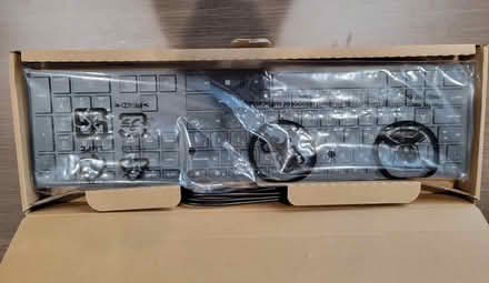 Photo of free Computer keyboard (W Groton (Townsend Rd)) #2