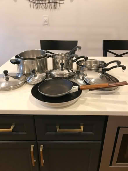Photo of free Pots and Pans (Baltimore) #1