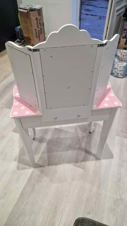 Photo of free Pink make up desk (Ingoldisthorpe, PE31) #3