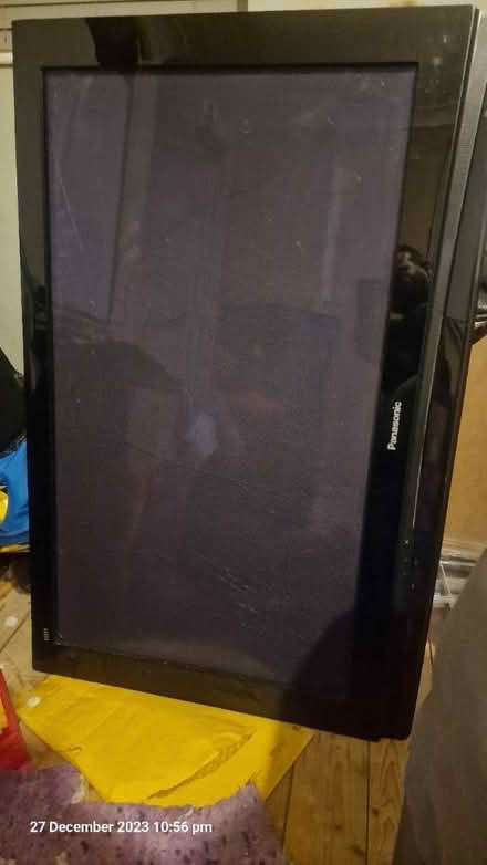 Photo of free LAST CHANCE 42"+ 26" tvs (READ) (Chester) #1
