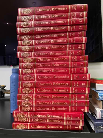 Photo of free Children’s Brittanica hardback immaculate (St Pauls Ward GU15) #2