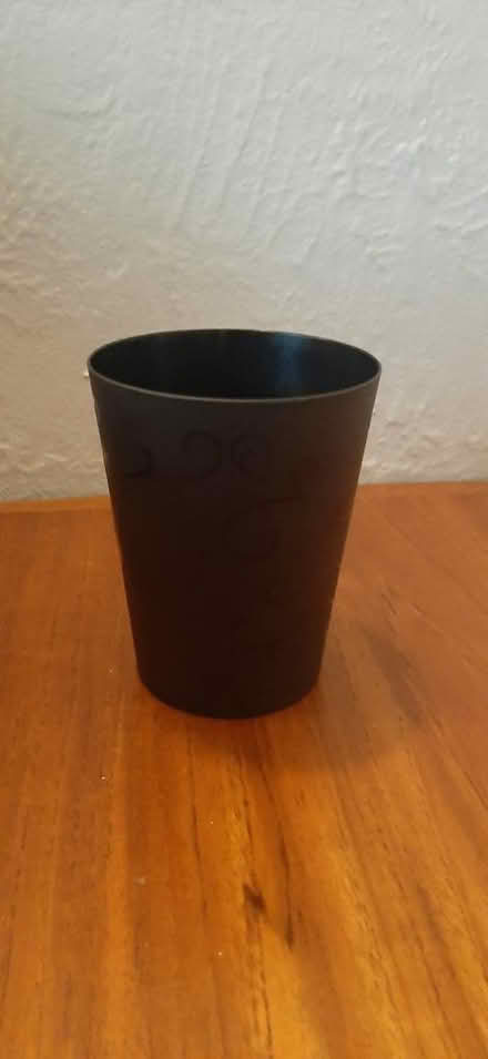 Photo of free Vase & plant pots (Bloor St W & Jane St) #4