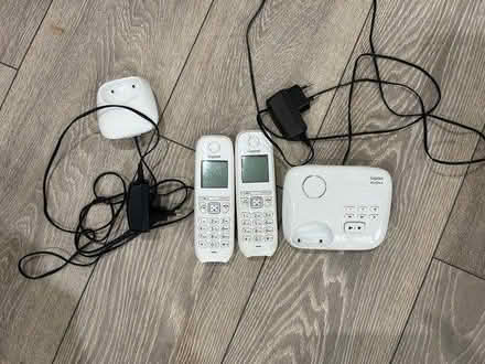 Photo of free Landline phone/answering machine (Radlett WD7) #1