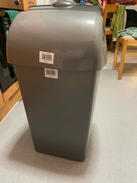 Photo of free Plastic bin (Plaistow E13) #1