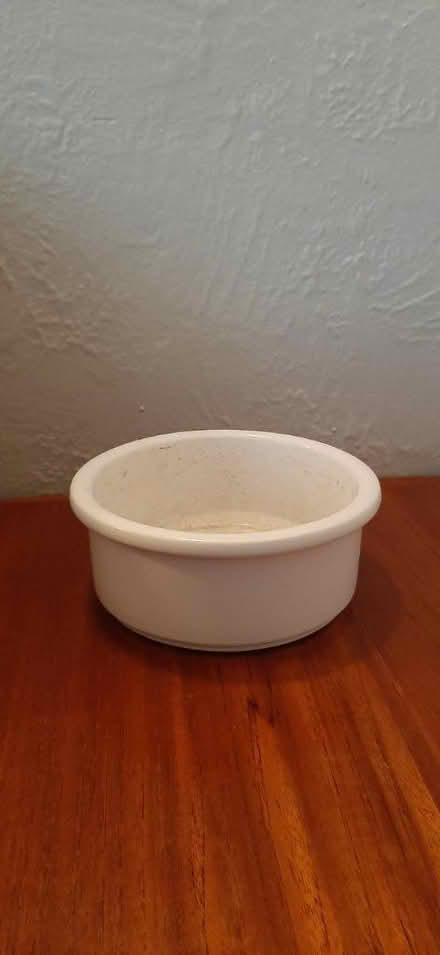 Photo of free Vase & plant pots (Bloor St W & Jane St) #3