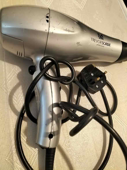 Photo of free Hair dryer (Leyton E10) #3