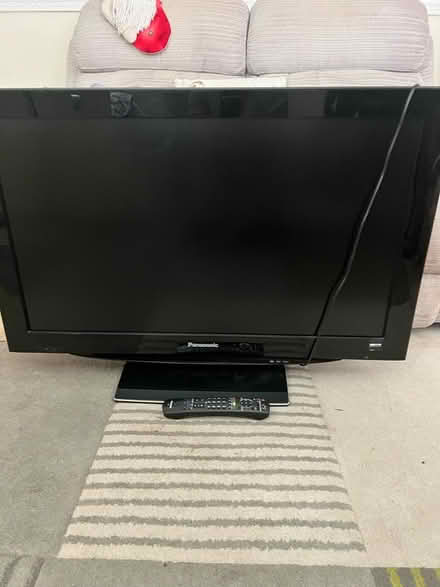Photo of free Panasonic 37inch LCD TV (DA1) #1