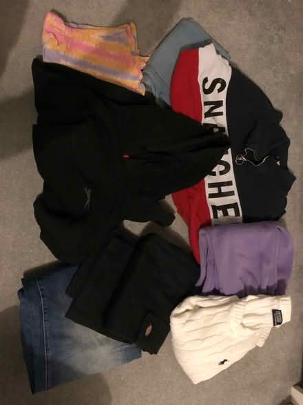 Photo of free Small bundle teenage clothes (East dulwich) #1