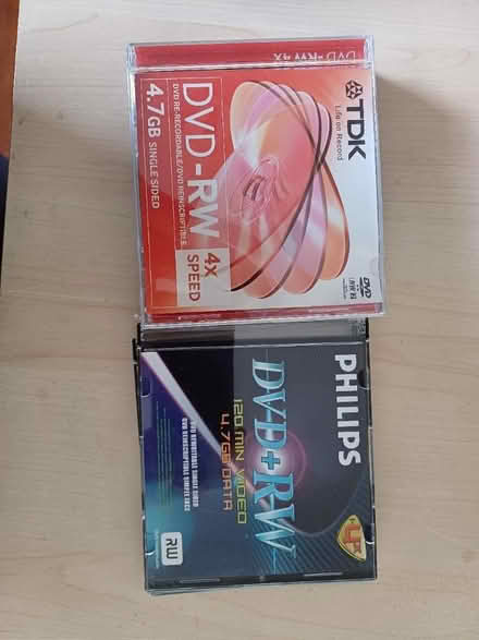 Photo of free New Blanc CDs/DVDs (Hanwell W7) #2