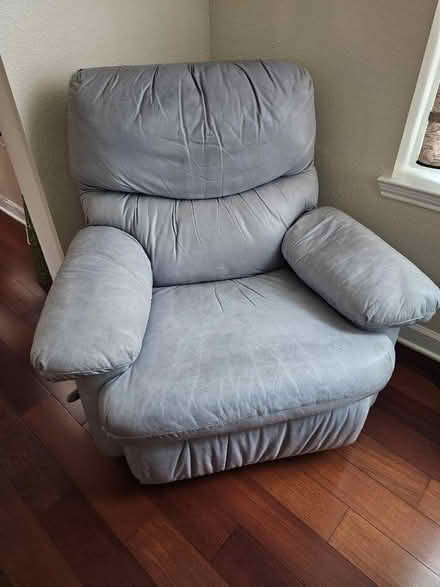 Photo of free Recliner (Plano Tx) #1