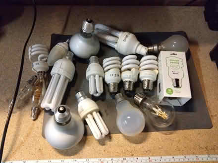 Photo of free Lightbulbs (CT2) #1