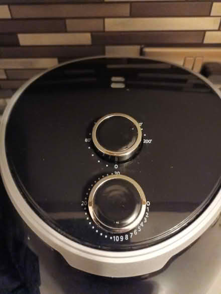 Photo of free Air fryer (SK2) #2