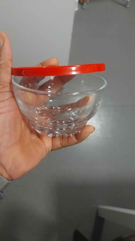 Photo of free Small glass bowl (N1) #1