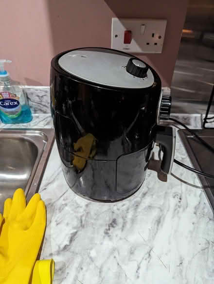 Photo of free Small air fryer (Smethwick) #3