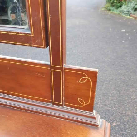 Photo of free Elegant Edwardian dressing table (Biddenham MK40) #2