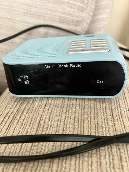 Photo of free Clock Radio (DA1) #1