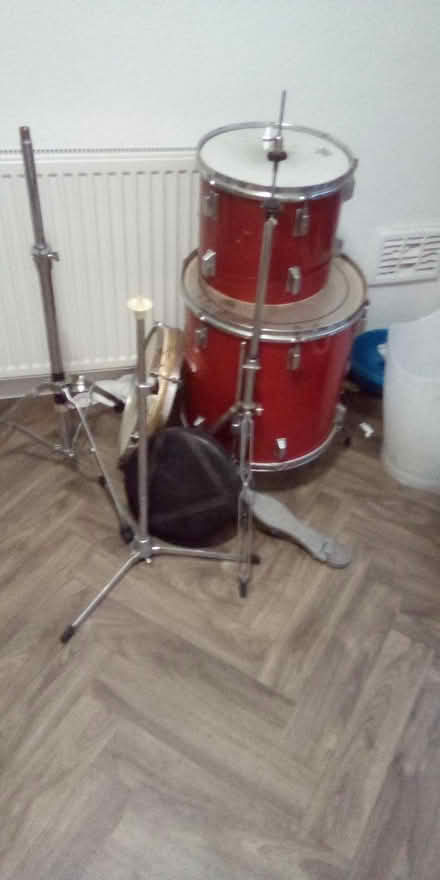 Photo of free Bits of drum kit (Dukinfield SK16) #1