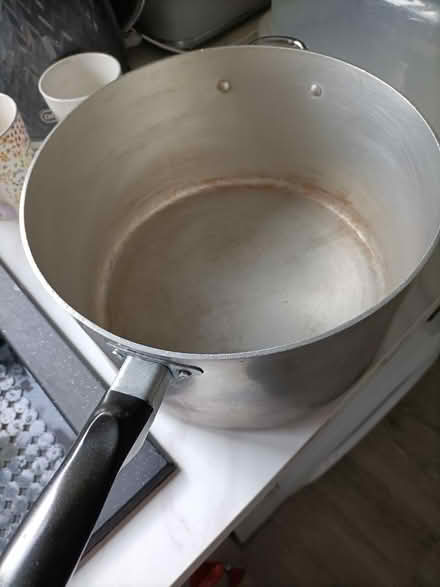 Photo of free Pot (Yoker G14) #4