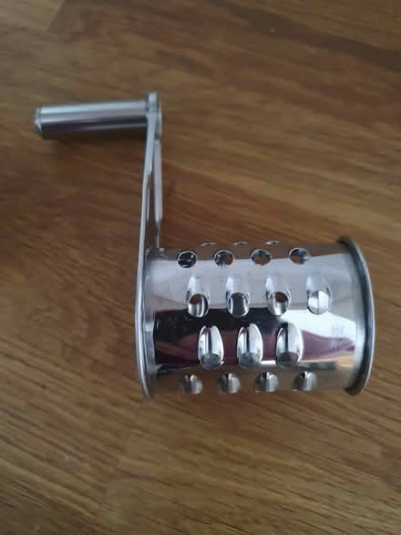 Photo of free Hand wind grater (CM20) #2