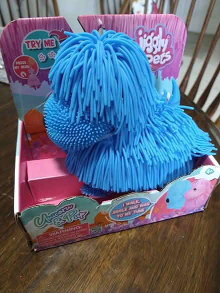 Photo of free Brand new Jiggly Pet toy (Coconut Creek - Lyons & Sample) #1