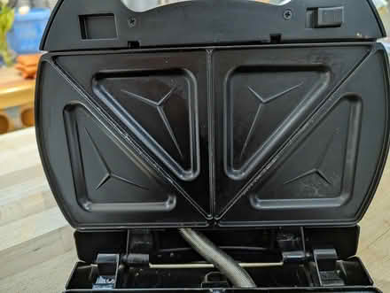Photo of free Bush Sandwich toaster (Mytchett GU16) #3