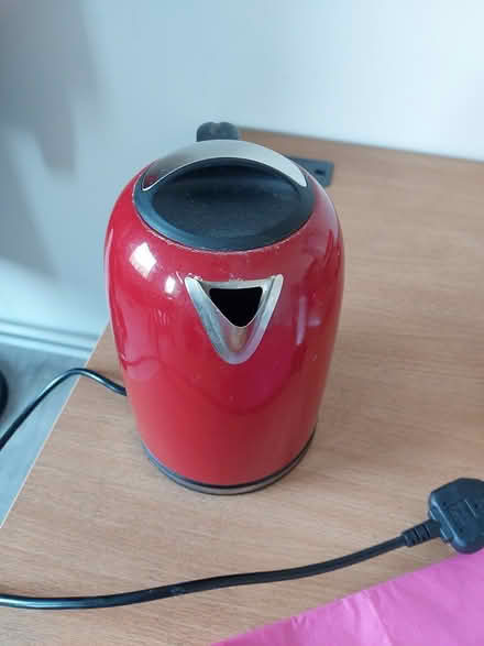 Photo of free Kettle in good condition (31 Thomas Street) #1