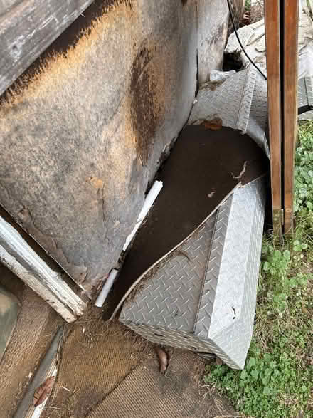 Photo of free scrap metal tub (Lawrenceville, ga) #4