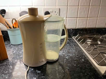 Photo of free Juicer (TW10) #1