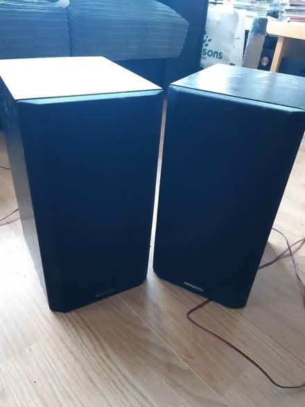 Photo of free Pair of kenwood shelf speakers. (Leeds LS13) #2