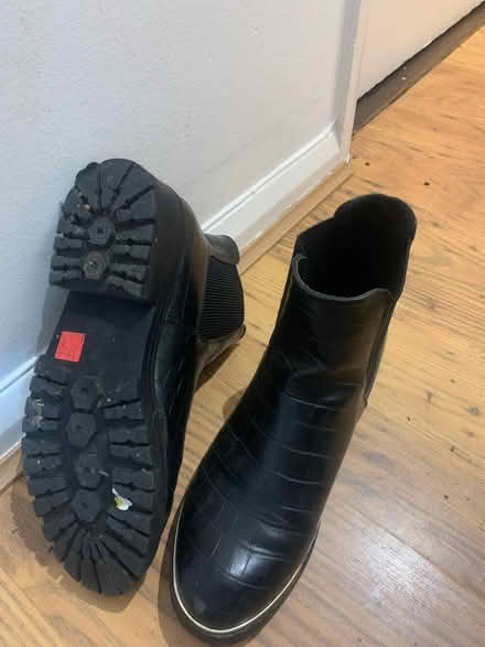 Photo of free Black but has little dent (Morland road CR0) #1