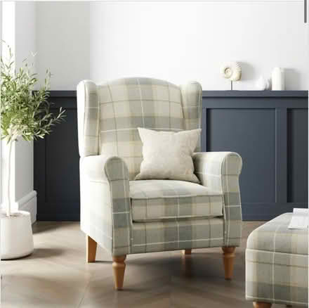 Photo of armchair (L37) #1