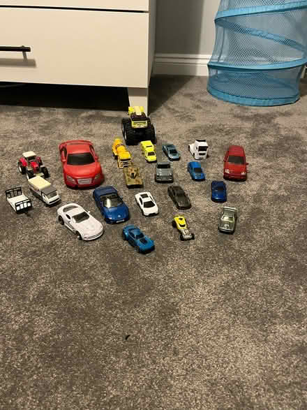Photo of free Selection of toy vehicles (Wickford SS11) #1