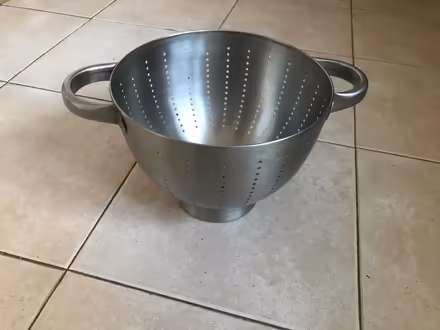 Photo of free Colander (CT2) #1