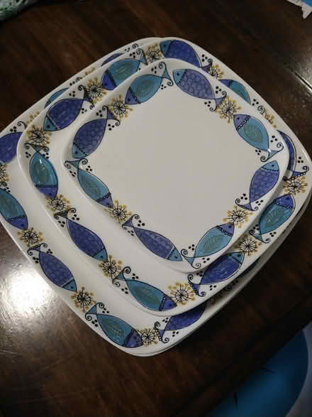 Photo of free Dish set (Coconut Creek - Lyons & Sample) #1