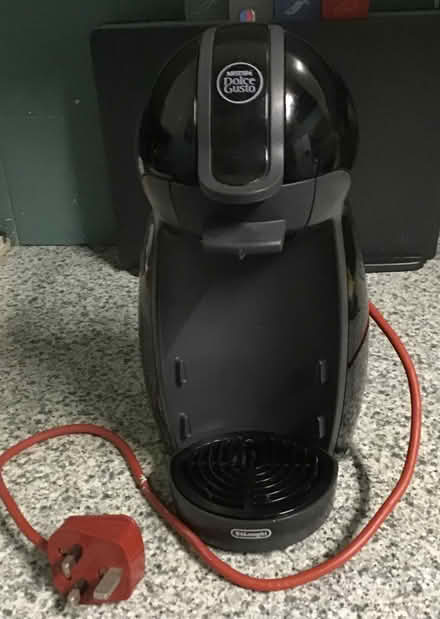 Photo of free Nescafé dulce gusto coffee machine (Hastings TN34) #1