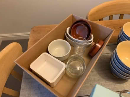 Photo of free Carterton - Assorted crockery (Shilton OX18) #2
