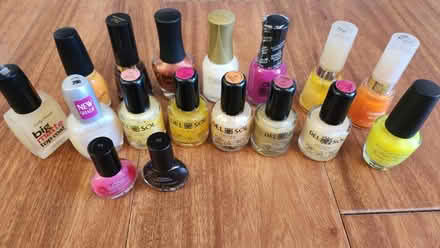 Photo of free Misc nail polish (King Farm) #1
