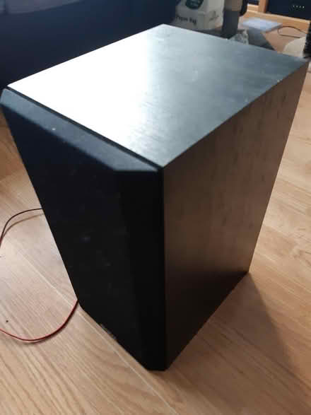 Photo of free Pair of kenwood shelf speakers. (Leeds LS13) #3